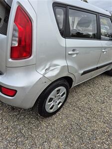 2012 Kia Soul 1.6L   - Photo 9 - Gilmanton, NH 03237