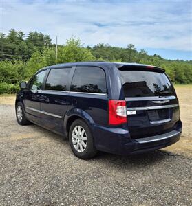 2013 Chrysler Town and Country Touring   - Photo 6 - Gilmanton, NH 03237