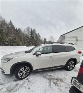 2022 Subaru Ascent Limited 7-Passenger   - Photo 4 - Gilmanton, NH 03237