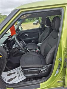 2015 Kia Soul   - Photo 10 - Gilmanton, NH 03237