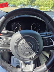 2015 Jeep Renegade Trailhawk   - Photo 11 - Gilmanton, NH 03237