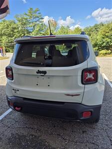 2015 Jeep Renegade Trailhawk   - Photo 6 - Gilmanton, NH 03237