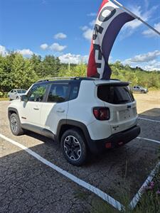 2015 Jeep Renegade Trailhawk   - Photo 5 - Gilmanton, NH 03237