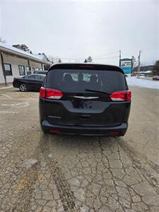 2017 Chrysler Pacifica Touring - Photo 6 - Gilmanton, NH 03237