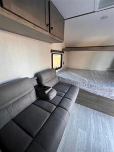 2026 SUNSET PARK SUNLITE 13MJLTD   - Photo 14 - Knightdale, NC 27545