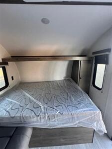 2026 SUNSET PARK SUNLITE 13MJLTD   - Photo 17 - Knightdale, NC 27545