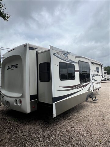 2013 KEYSTONE ALPINE 3535RE - Photo 17 - Knightdale, NC 27545
