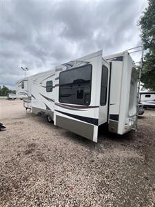 2013 KEYSTONE ALPINE 3535RE - Photo 23 - Knightdale, NC 27545