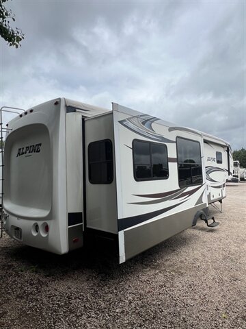 2013 KEYSTONE ALPINE 3535RE - Photo 25 - Knightdale, NC 27545