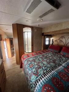 2009 Forest River Cedar Creek 34SATS   - Photo 30 - Knightdale, NC 27545