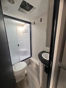 2022 TRACER 24DBS 24DBS   - Photo 17 - Knightdale, NC 27545