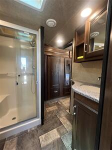 2016 KEYSTONE FUZION CHROME TOY HAULER SERIES M-422 - Photo 19 - Knightdale, NC 27545
