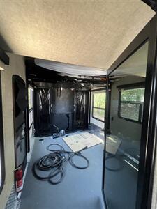 2016 KEYSTONE FUZION CHROME TOY HAULER SERIES M-422 - Photo 11 - Knightdale, NC 27545