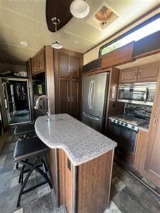 2016 KEYSTONE FUZION CHROME TOY HAULER SERIES M-422 - Photo 17 - Knightdale, NC 27545