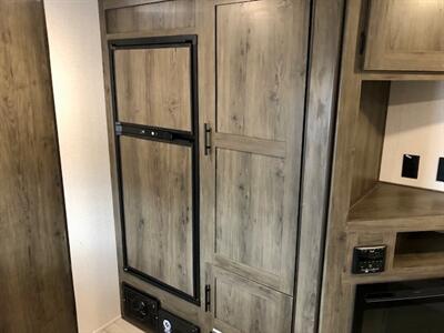 2022 COACHMEN CLIPPER 162RBU   - Photo 12 - Knightdale, NC 27545