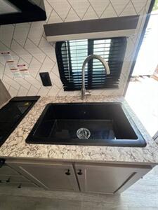 2026 SUNSET PARK SUNLITE 15MBX   - Photo 18 - Knightdale, NC 27545