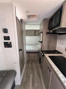 2026 SUNSET PARK SUNLITE 15MBX   - Photo 23 - Knightdale, NC 27545