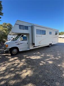 2005 JAYCO GREYHAWK 30GS   - Photo 3 - Knightdale, NC 27545