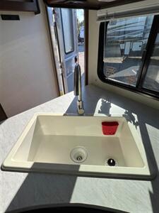 2019 PRIME TIME AVENGER 27DBS   - Photo 30 - Knightdale, NC 27545