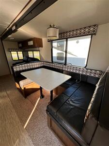 2019 PRIME TIME AVENGER 27DBS   - Photo 28 - Knightdale, NC 27545