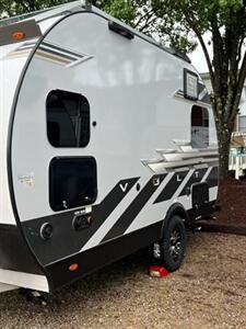 2023 SUNSET PARK VOLT 1200   - Photo 4 - Knightdale, NC 27545