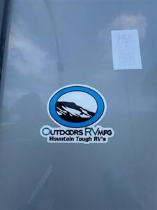 2016 OUTDOORS RV WIND RIVER 250-RLSW   - Photo 17 - Knightdale, NC 27545