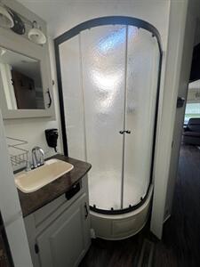 2016 OUTDOORS RV WIND RIVER 250-RLSW   - Photo 29 - Knightdale, NC 27545