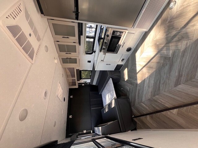 2022 Forest River WILDWOOD PLATINUM FSX 26RTX - Photo 15 - Knightdale, NC 27545