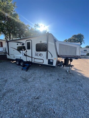 2021 ROCKWOOD ROO 233S - Photo 2 - Knightdale, NC 27545