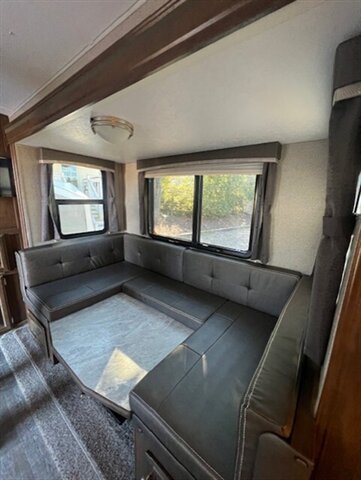 2021 ROCKWOOD ROO 233S - Photo 16 - Knightdale, NC 27545