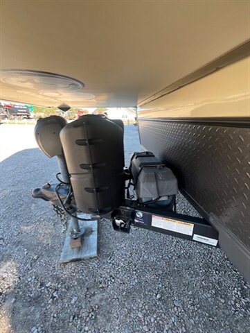 2021 ROCKWOOD ROO 233S - Photo 4 - Knightdale, NC 27545