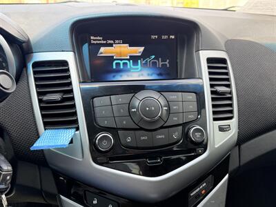 2013 Chevrolet Cruze ECO Auto - Photo 21 - Albuquerque, NM 87107