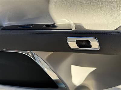 2020 Lincoln Continental Standard - Photo 19 - Albuquerque, NM 87107