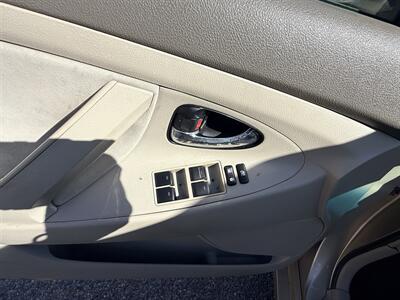 2011 Toyota Camry LE   - Photo 13 - Albuquerque, NM 87107