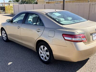 2011 Toyota Camry LE   - Photo 3 - Albuquerque, NM 87107