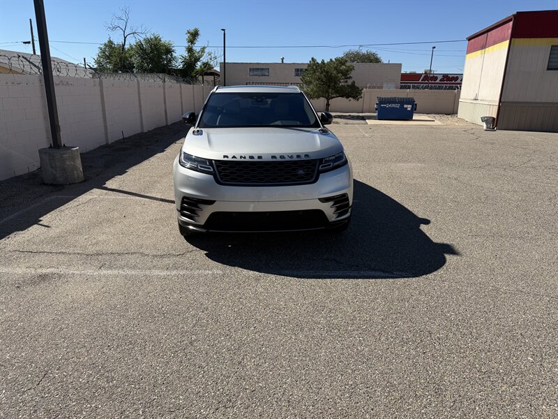 2018 Land Rover Range Rover Velar R-Dynamic SE photo 8