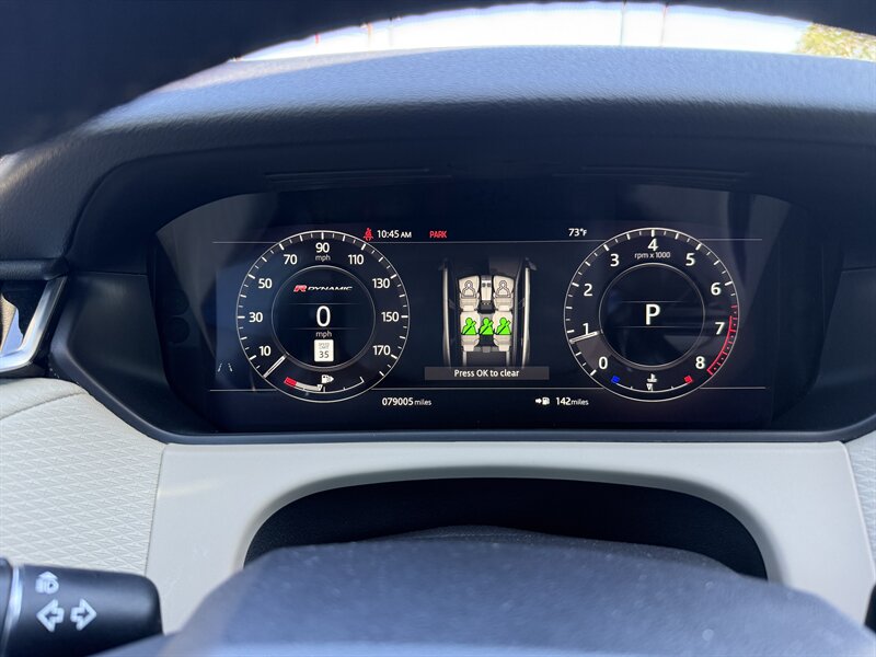 2018 Land Rover Range Rover Velar R-Dynamic SE photo 26