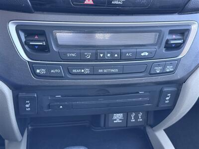 2018 Honda Ridgeline RTL-T   - Photo 32 - Albuquerque, NM 87107