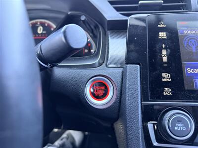 2018 Honda Civic Si   - Photo 22 - Albuquerque, NM 87107