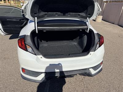 2018 Honda Civic Si   - Photo 13 - Albuquerque, NM 87107