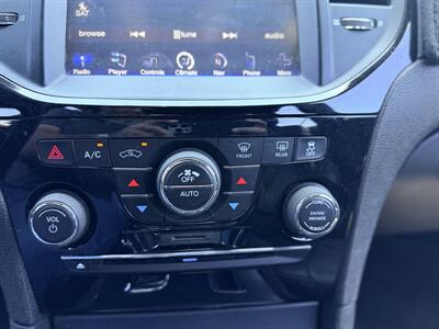 2014 Chrysler 300 S   - Photo 24 - Albuquerque, NM 87107