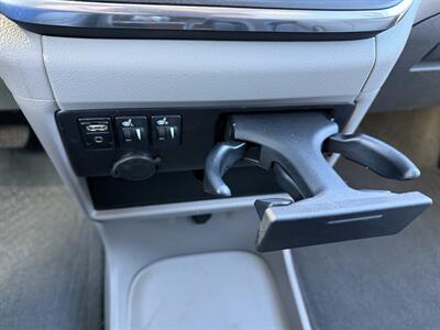 2015 Toyota Sienna XLE Premium 7-Passenger - Photo 27 - Albuquerque, NM 87107
