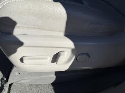 2015 Toyota Sienna XLE Premium 7-Passenger - Photo 17 - Albuquerque, NM 87107