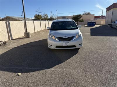 2015 Toyota Sienna XLE Premium 7-Passenger - Photo 9 - Albuquerque, NM 87107