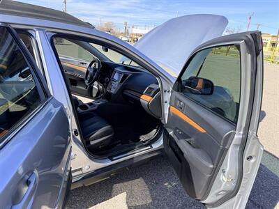 2013 Subaru Outback 3.6R Limited   - Photo 14 - Albuquerque, NM 87107