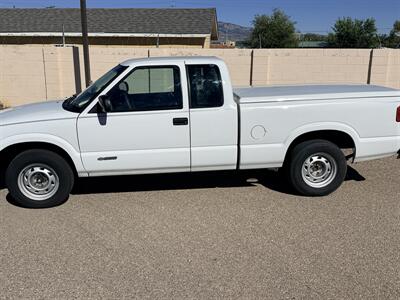 2000 Chevrolet S-10 - Photo 2 - Albuquerque, NM 87107