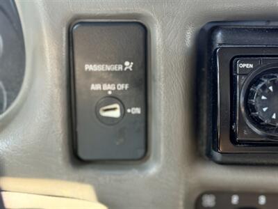2000 Chevrolet S-10 - Photo 17 - Albuquerque, NM 87107