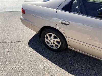 2001 Toyota Camry XLE V6 - Photo 8 - Albuquerque, NM 87107