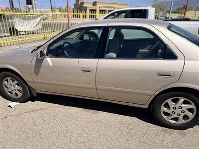 2001 Toyota Camry XLE V6 - Photo 2 - Albuquerque, NM 87107