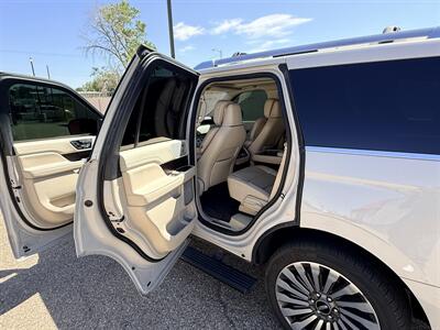 2019 Lincoln Navigator Reserve - Photo 10 - Albuquerque, NM 87107